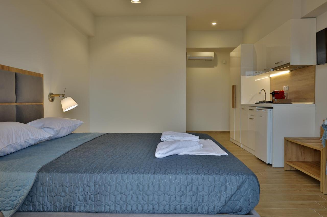 Aparthotel Four Reasons à Paralía Extérieur photo