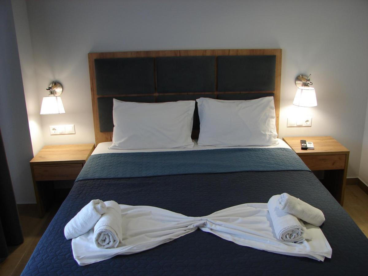 Aparthotel Four Reasons à Paralía Extérieur photo