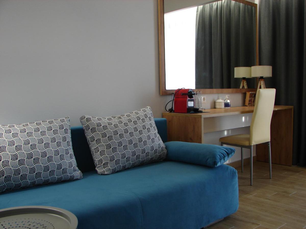 Aparthotel Four Reasons à Paralía Extérieur photo