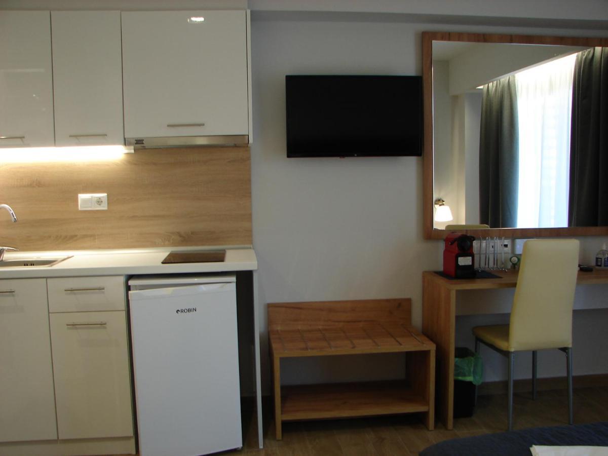 Aparthotel Four Reasons à Paralía Extérieur photo
