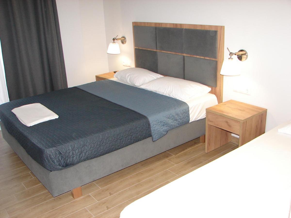 Aparthotel Four Reasons à Paralía Extérieur photo